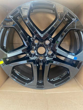 Genuine Holden VF S2 SSV-CALAIS- CALAISV  Redline Front Alloy Wheel 19 X 8.5