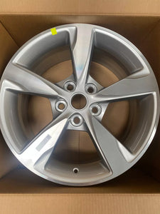Genuine Holden VF S2 SS-SV6 2015-2017" ALLOY WHEEL AND CAP "