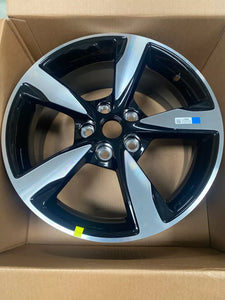 Genuine Holden VF S2 SS-SV6 BLACK EDITION 2015-2017 ALLOY WHEEL & CAP