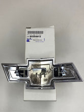 Genuine GM Chevy Caprice PPV Front Grille Emblem Badge 92254412 WM WN