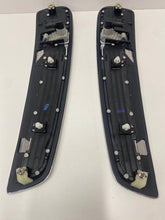 Genuine Holden VF Commodore Guard Vent Pair LH RH SS SV6 Calais Chevrolet SS