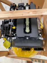 GM Holden Cruze Wagon New Engine Assembly  LUW-F18D4 New Service Engine