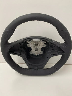 Genuine VF Commodore SSV-GTS Black Leather Steering Wheel  Titanium Stitching