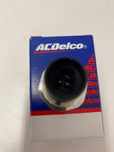 Holden Commodore Genuine AC DELCO VZ VE V6  Oil Pressure Switch