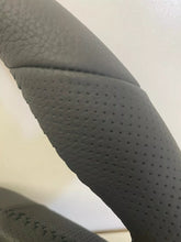 Holden VF Comm SSV-GTS Black Leather  Steering Wheel & Black Trim Cover