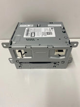 Holden WN Caprice & HSV Stereo Head Unit Assembly NEW Genuine 92276170