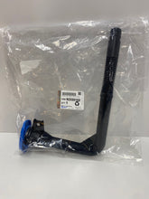 Genuine GM Holden VE VF Commodore WM WN Washer Bottle Filler Neck Tube 92220102