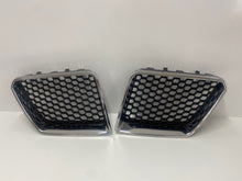 Genuine GM Holden VE SSV Pontiac G8 Special Edition Front Grille Kit 4PC