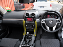 Genuine Holden VE Commodore Series 2 Heater Stereo Dash Trim Onyx 92268702