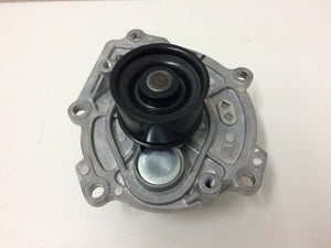 Genuine Holden RG Colorado 2.8 Litre Duramax " Engine Water Pump "