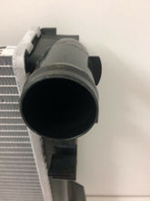 Genuine Holden VY Commodore & WK Statesman " New V6 Auto Radiator"