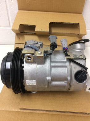 Genuine Holden Commodore VE  V8 Air Con Compressor P-N 92265299