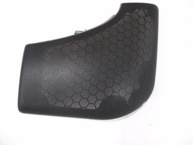 VT-VZ COMMODORE SEDAN WAGON CREWMAN UTE FRONT DOOR SPEAKER GRILLE PAIR