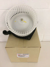 Genuine  RA Rodeo 2003-2008  RC Colorado 2008-2011 Heater fan Motor.