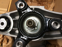 Commodore VE-VF Genuine V8 L77-LS3  NON-LSD Differential 3.27 Ratio