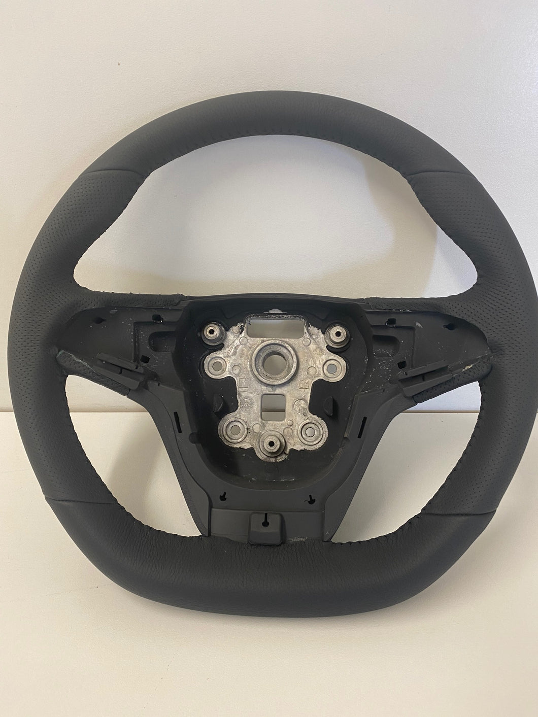 Holden VF Commodore SSV-GTS Black Leather Steering Wheel.